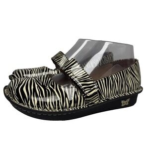 Alegria Wedge Clogs Mary Jane Shoes Womens 37 US 7-7.5 Zebra Print Closed Toe